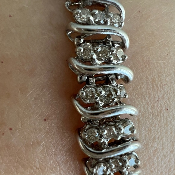 DIAMOND TENNIS BRACELET 14K WHITE GOLD - Picture 5 of 7